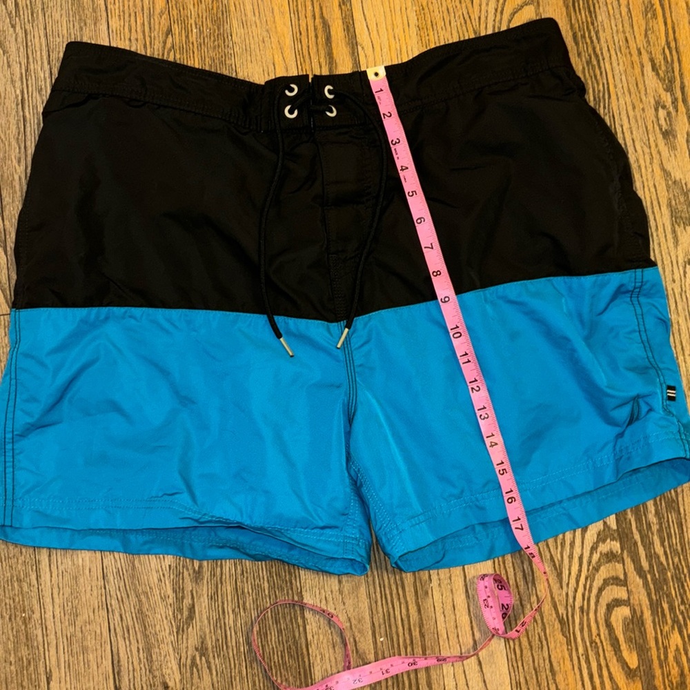 Nautica teal and black 5 inch inseam extra large men’s swim trunks